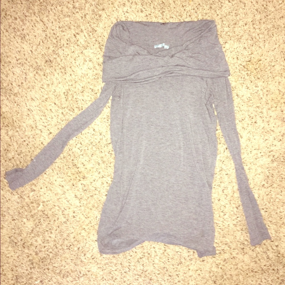Versatile cowl neck/ off the shoulders grey tunic